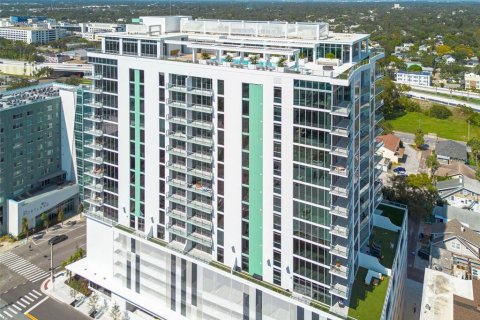 Condo in Saint Petersburg, Florida, 1 bedroom  № 1898698 - photo 25