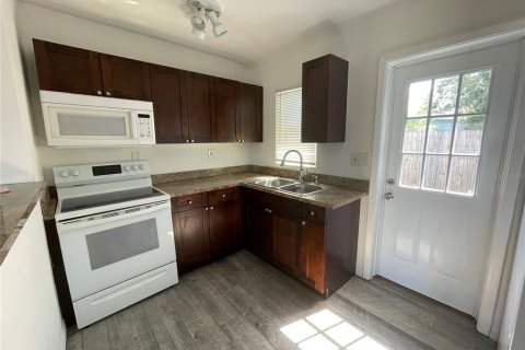 Appartement à louer à Clearwater, Floride: 2 chambres, 69.68 m2 № 1907397 - photo 9