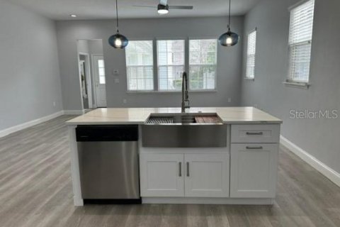 Casa en alquiler en Celebration, Florida, 4 dormitorios, 230.03 m2 № 1771891 - foto 11