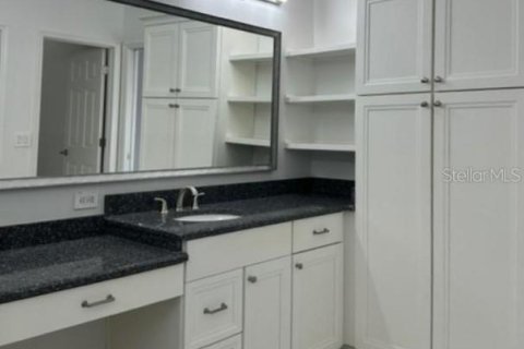 Casa en alquiler en Celebration, Florida, 4 dormitorios, 230.03 m2 № 1771891 - foto 16