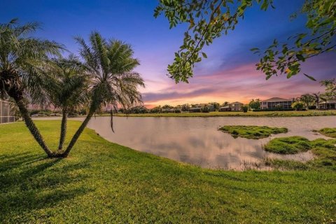 Casa en venta en Odessa, Florida, 4 dormitorios, 222.04 m2 № 2099656 - foto 25