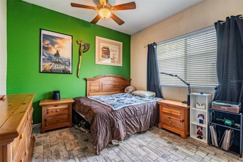 Casa en venta en Odessa, Florida, 4 dormitorios, 222.04 m2 № 2099656 - foto 20