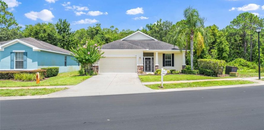 House in New Port Richey, Florida 4 bedrooms, 174.01 sq.m. № 1806579