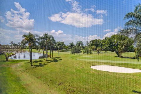 Copropriété à vendre à Pembroke Pines, Floride: 2 chambres, 108.7 m2 № 1868799 - photo 16