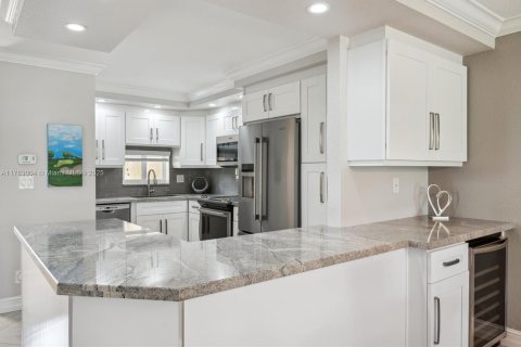 Copropriété à vendre à Pembroke Pines, Floride: 2 chambres, 108.7 m2 № 1868799 - photo 6