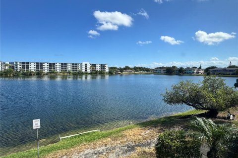 Copropriété à vendre à Miami, Floride: 1 chambre, 78.97 m2 № 1974271 - photo 5
