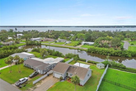 House in Ellenton, Florida 3 bedrooms, 134.99 sq.m. № 1824355 - photo 4
