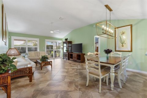 Villa ou maison à vendre à The Villages, Floride: 3 chambres, 137.59 m2 № 2429434 - photo 9