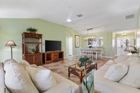 Villa ou maison à vendre à The Villages, Floride: 3 chambres, 137.59 m2 № 2429434 - photo 6