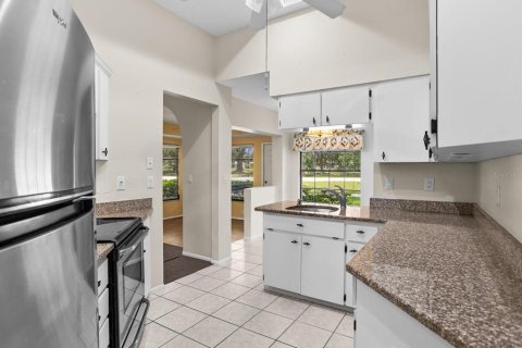 Casa en venta en Palm Harbor, Florida, 2 dormitorios, 117.52 m2 № 1314067 - foto 4