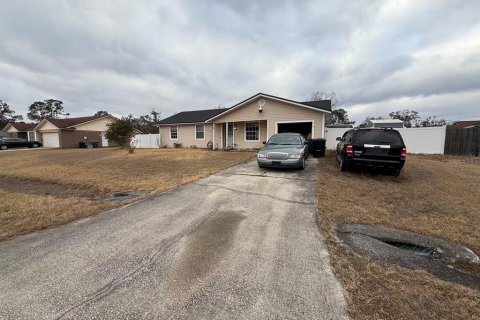 House in Jacksonville, Florida 3 bedrooms, 107.95 sq.m. № 2107257 - photo 2