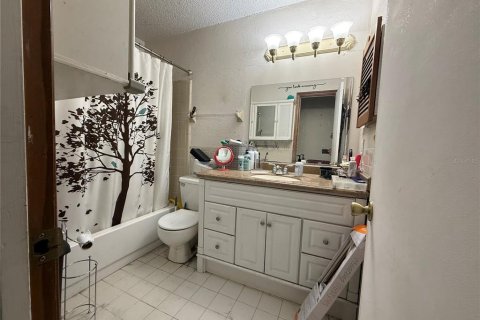 House in Jacksonville, Florida 3 bedrooms, 107.95 sq.m. № 2107257 - photo 25