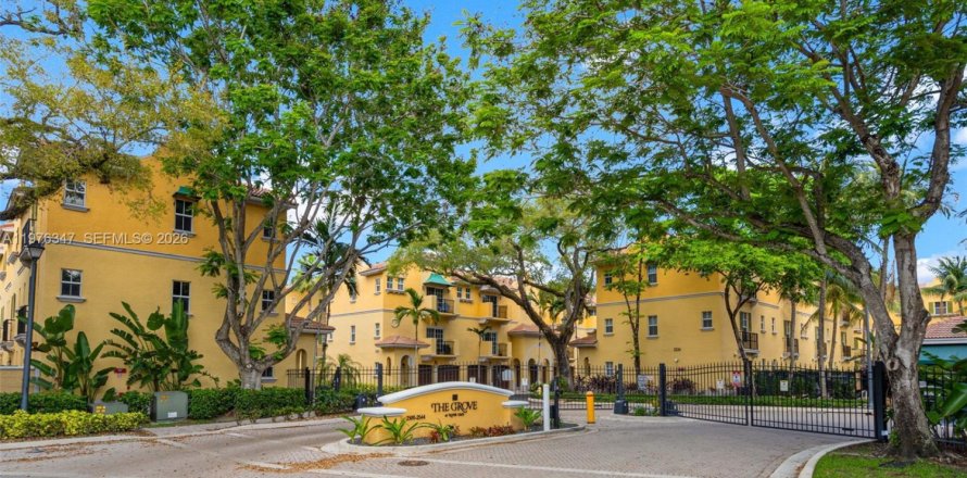 Touwnhouse à Fort Lauderdale, Floride 2 chambres, 135.17 m2 № 2049274