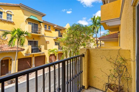 Touwnhouse à vendre à Fort Lauderdale, Floride: 2 chambres, 135.17 m2 № 2049274 - photo 25