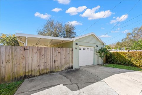 House in Saint Petersburg, Florida 2 bedrooms, 83.43 sq.m. № 2267280 - photo 17