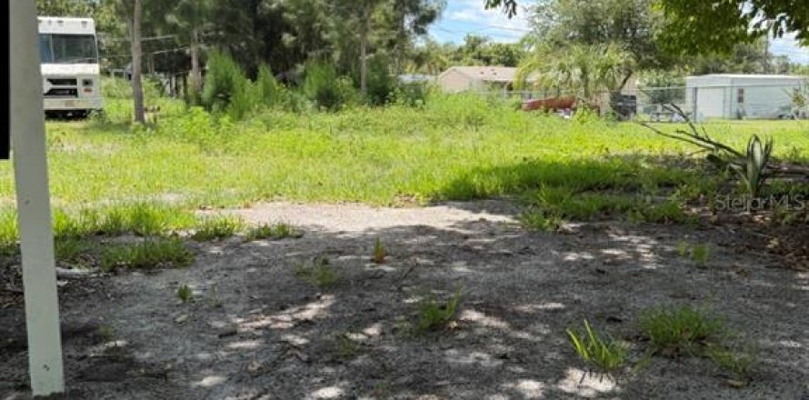 Terrain à Punta Gorda, Floride № 2212310