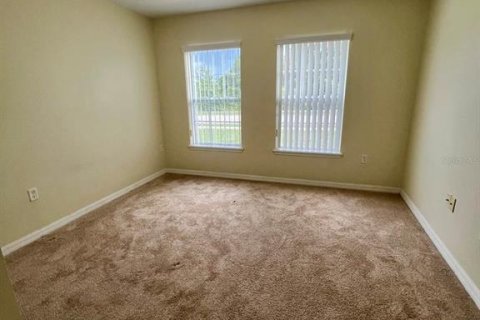 House in Deltona, Florida 3 bedrooms, 155.43 sq.m. № 1826839 - photo 14