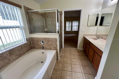 House in Deltona, Florida 3 bedrooms, 155.43 sq.m. № 1826839 - photo 11
