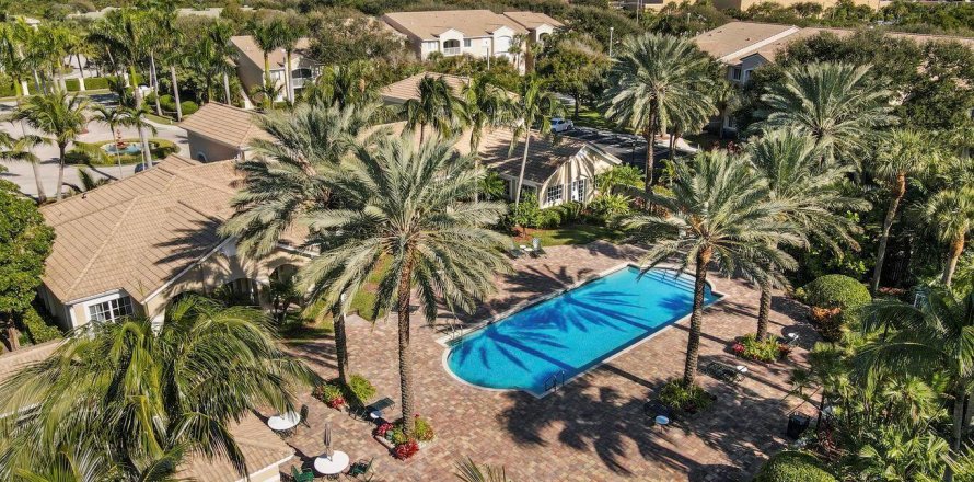 Condo in Tequesta, Florida, 2 bedrooms  № 2392641