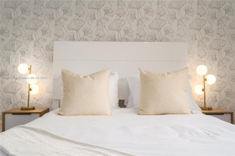 House in St. Lucie, Florida 10 bedrooms, 670.66 sq.m. № 2013059 - photo 30