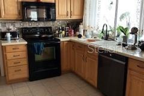 House in Clearwater, Florida 4 bedrooms, 221.48 sq.m. № 1718472 - photo 5