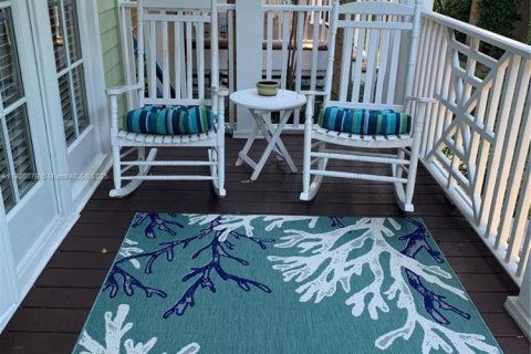 Купить виллу или дом в Исламорада, Вилладж оф Айлендс, Флорида 2 спальни, 127.83м2, № 1929755 - фото 25