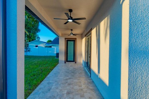 Villa ou maison à vendre à Tampa, Floride: 3 chambres, 188.13 m2 № 2394190 - photo 26