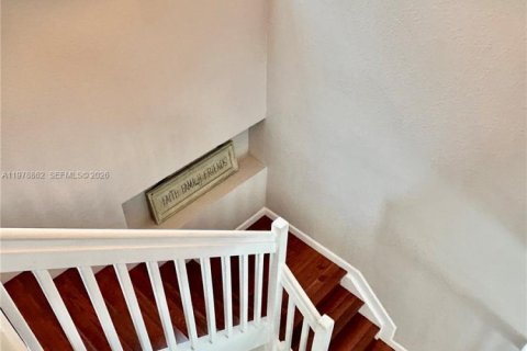 Villa ou maison à vendre à Dania Beach, Floride: 3 chambres, 221.85 m2 № 2050505 - photo 13