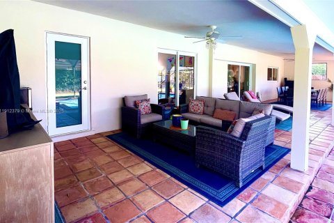 Casa en venta en Pinecrest, Florida, 4 dormitorios, 169.27 m2 № 1968584 - foto 15
