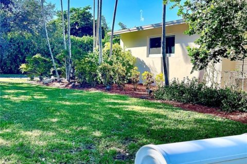 Casa en venta en Pinecrest, Florida, 4 dormitorios, 169.27 m2 № 1968584 - foto 3