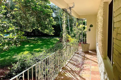 Casa en venta en Pinecrest, Florida, 4 dormitorios, 169.27 m2 № 1968584 - foto 5