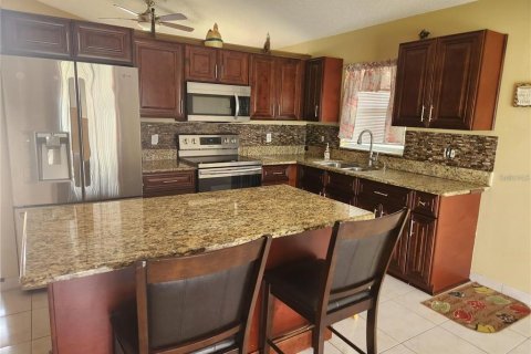 Villa ou maison à louer à Kissimmee, Floride: 3 chambres, 131.27 m2 № 2100532 - photo 15