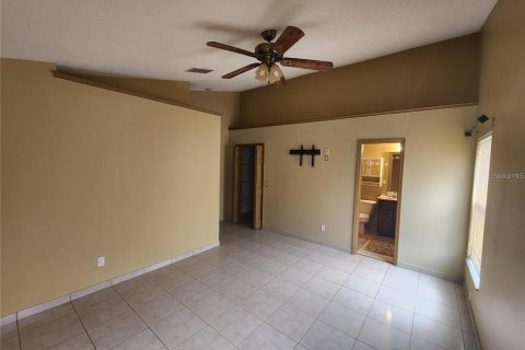 Villa ou maison à louer à Kissimmee, Floride: 3 chambres, 131.27 m2 № 2100532 - photo 19