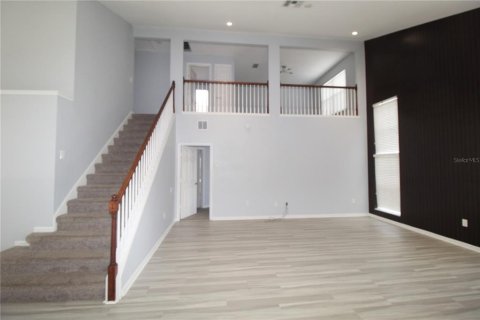 House in Orlando, Florida 3 bedrooms, 177.91 sq.m. № 2198453 - photo 6