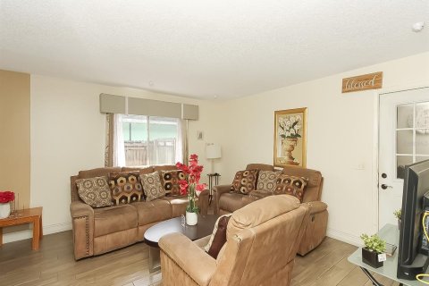 Casa en venta en Orlando, Florida, 3 dormitorios, 99.87 m2 № 2135906 - foto 10
