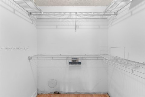 Condominio en venta en Pompano Beach, Florida, 3 dormitorios, 150.5 m2 № 2060270 - foto 17