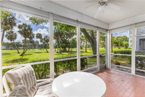 Condominio en venta en Pompano Beach, Florida, 3 dormitorios, 150.5 m2 № 2060270 - foto 28