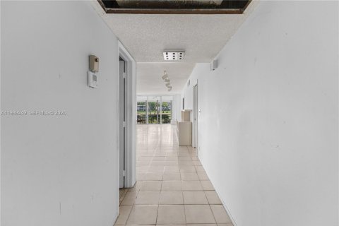 Condominio en venta en Pompano Beach, Florida, 3 dormitorios, 150.5 m2 № 2060270 - foto 2