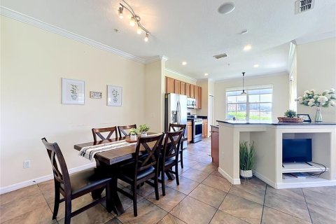Townhouse in Four Corners, Florida 4 bedrooms, 172.98 sq.m. № 2124782 - photo 23