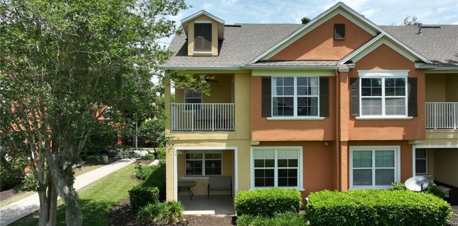 Townhouse in Four Corners, Florida 4 bedrooms, 172.98 sq.m. № 2124782