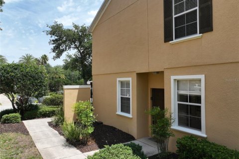 Townhouse in Four Corners, Florida 4 bedrooms, 172.98 sq.m. № 2124782 - photo 13