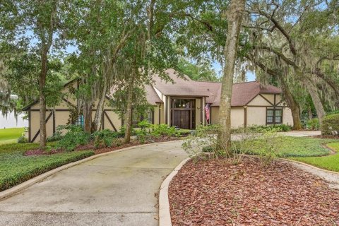 House in Altamonte Springs, Florida 3 bedrooms, 292.64 sq.m. № 2231481 - photo 5