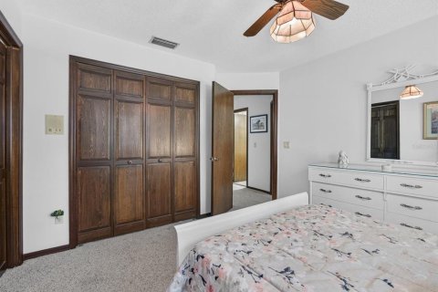 House in Altamonte Springs, Florida 3 bedrooms, 292.64 sq.m. № 2231481 - photo 24