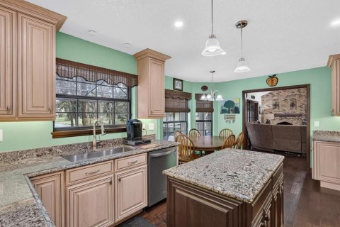 House in Altamonte Springs, Florida 3 bedrooms, 292.64 sq.m. № 2231481 - photo 30
