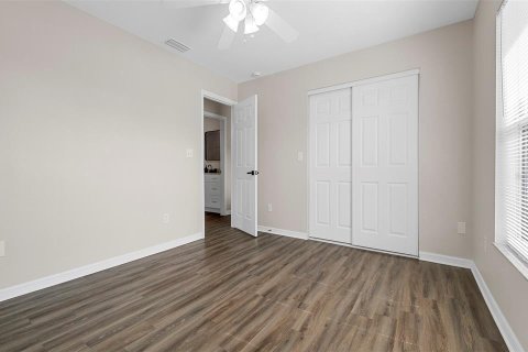 House in Tampa, Florida 2 bedrooms, 91.51 sq.m. № 1873949 - photo 17