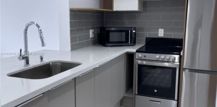 Condo à Hallandale Beach, Floride, 1 chambre № 1834043