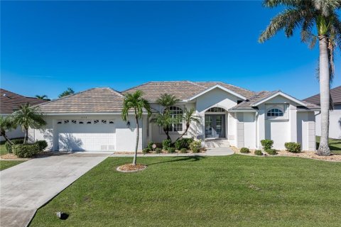 Villa ou maison à vendre à Punta Gorda, Floride: 3 chambres, 221.39 m2 № 2418351 - photo 15
