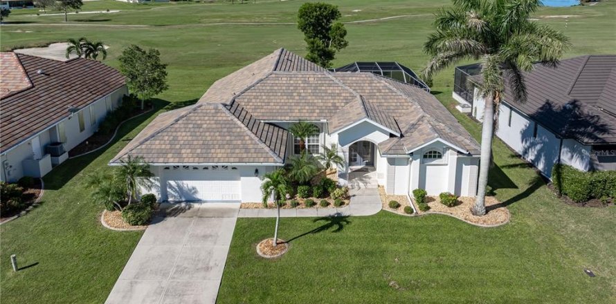 Villa ou maison à Punta Gorda, Floride 3 chambres, 221.39 m2 № 2418351