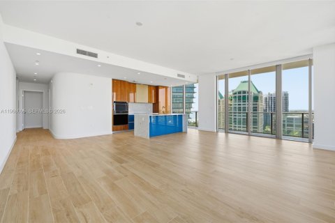 Condominio en venta en Miami, Florida, 3 dormitorios, 168.25 m2 № 2029791 - foto 4