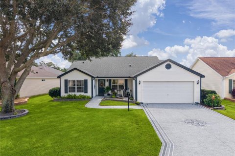 Casa en The Villages, Florida 3 dormitorios, 147.71 m2 № 2372841